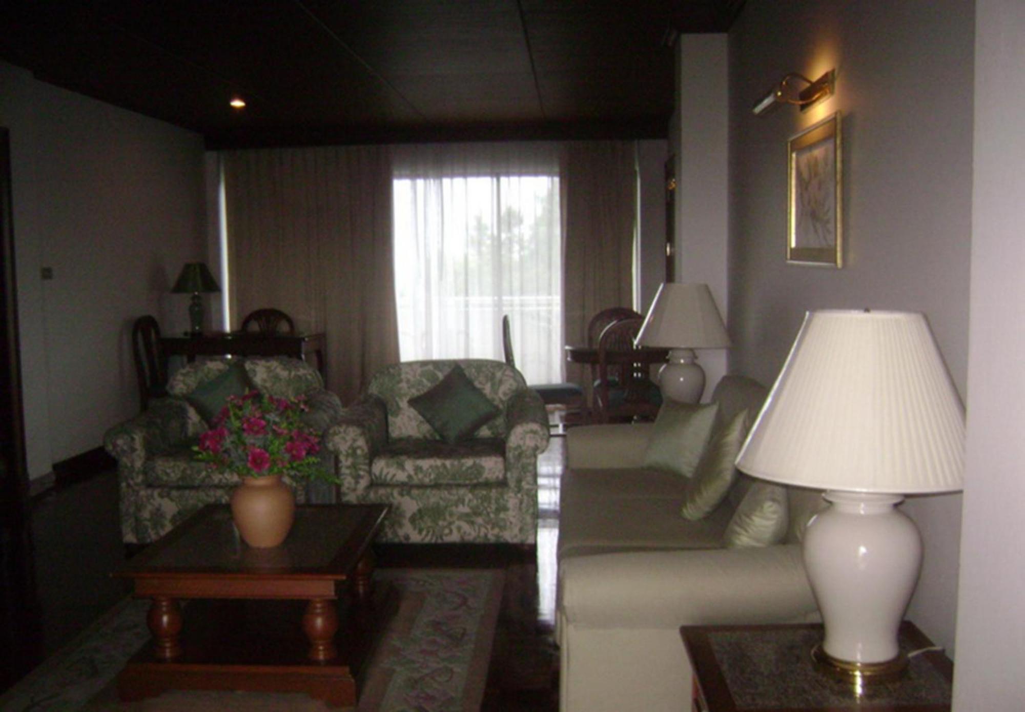 Purimas Beach Hotel & Spa Ban Chang  Exterior foto