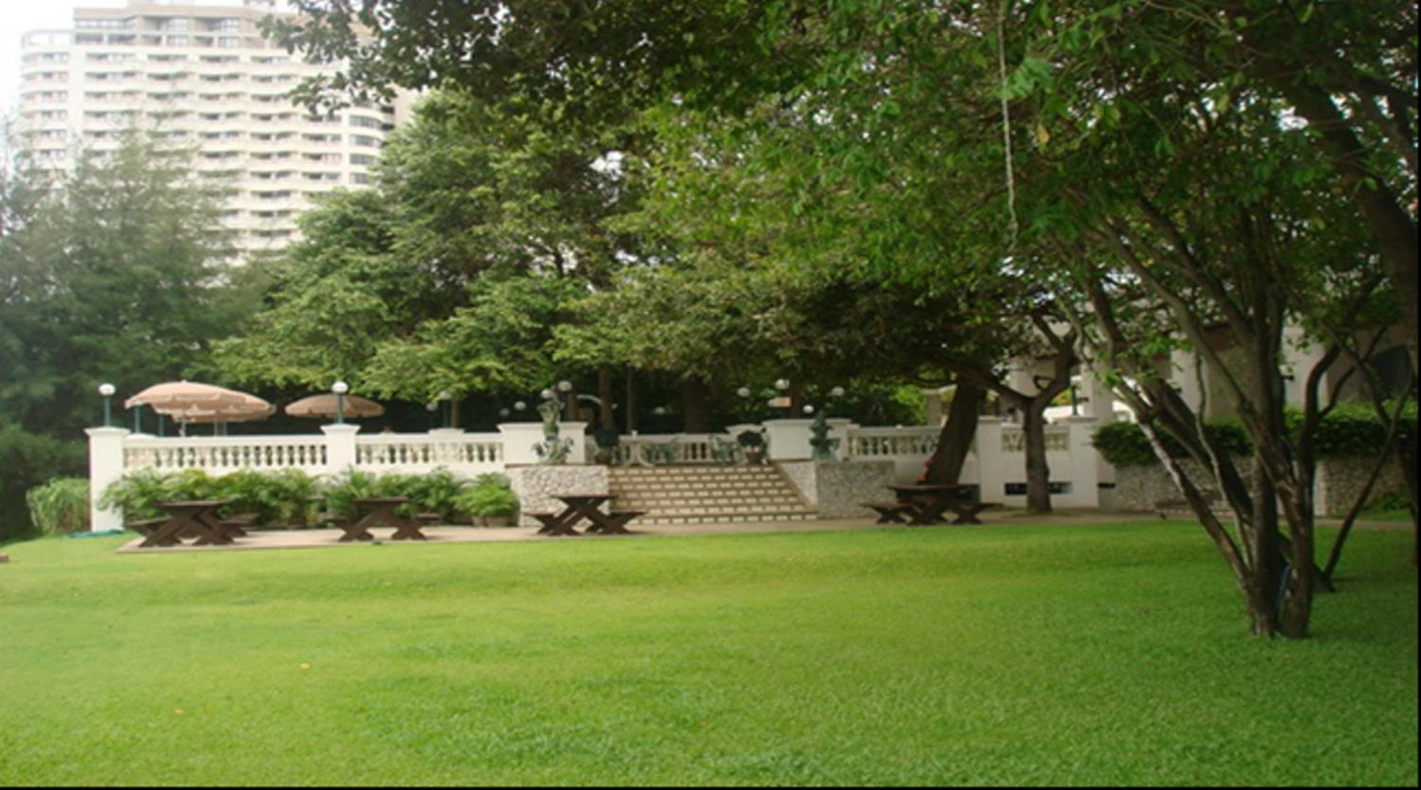 Purimas Beach Hotel & Spa Ban Chang  Exterior foto