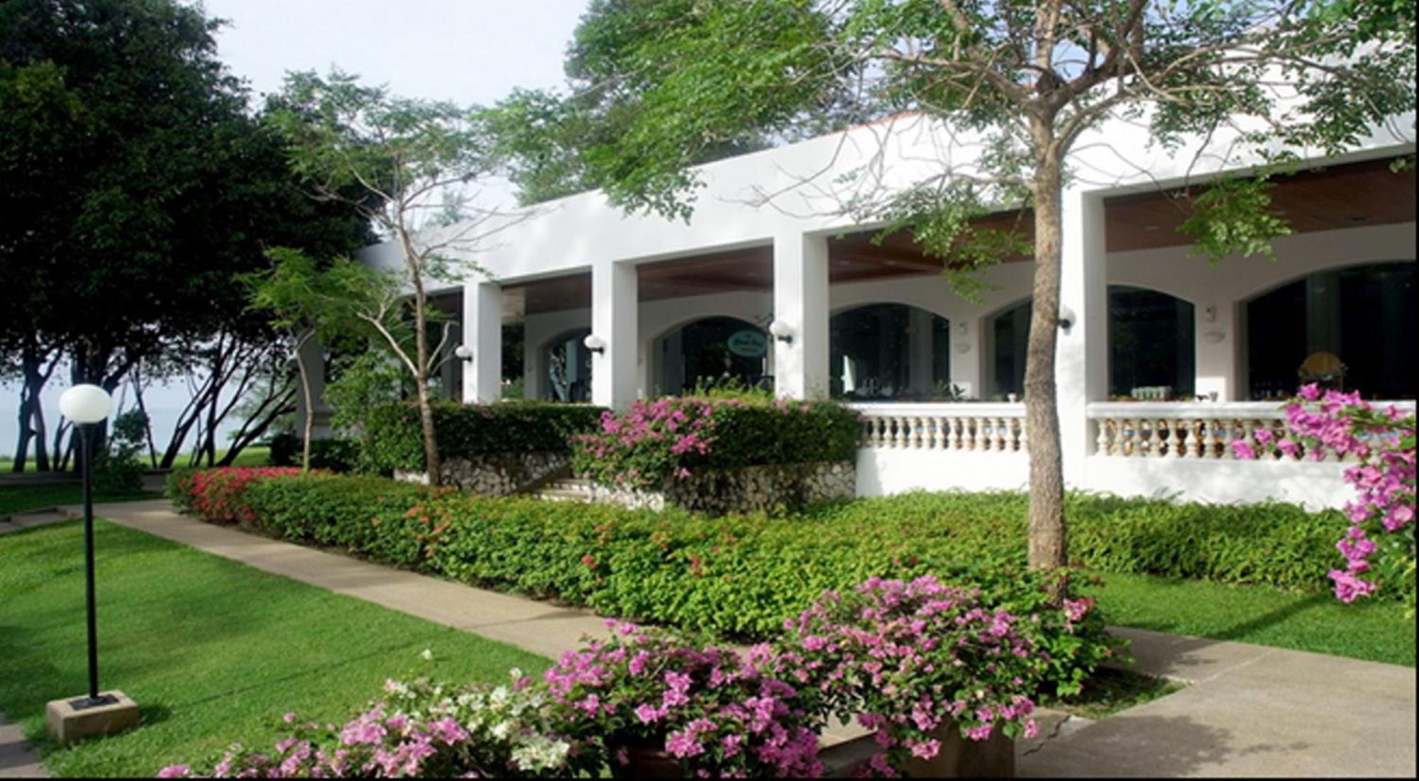 Purimas Beach Hotel & Spa Ban Chang  Exterior foto
