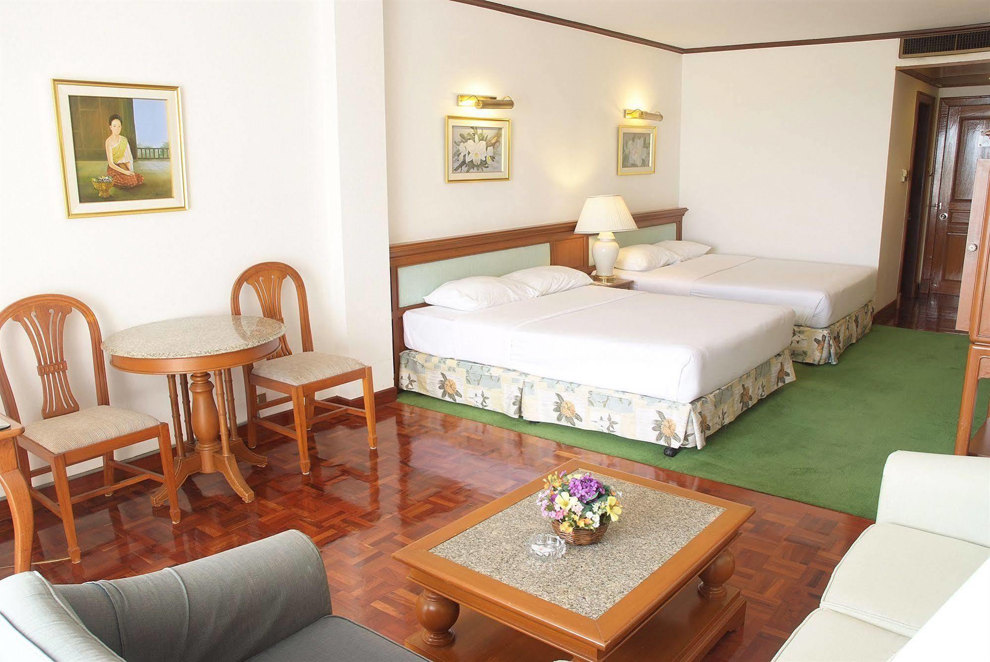 Purimas Beach Hotel & Spa Ban Chang  Exterior foto